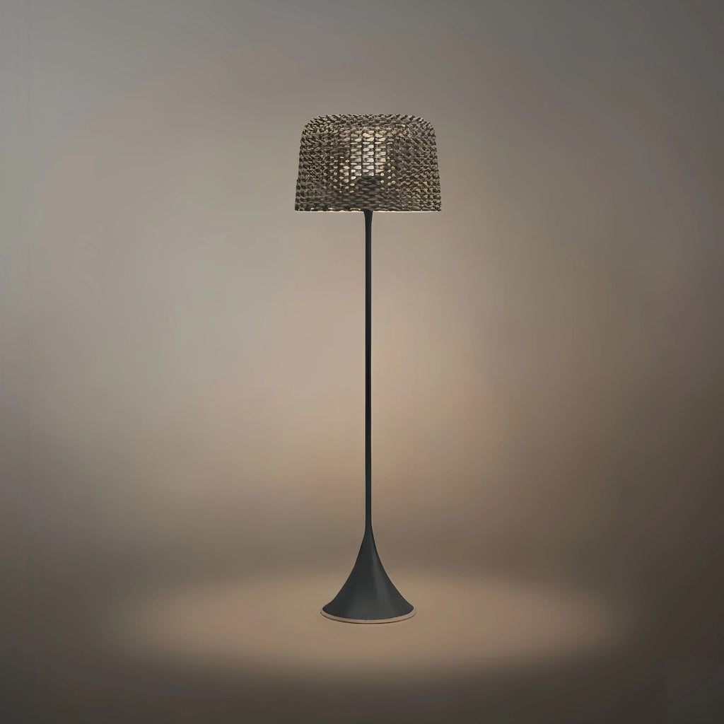 Vintage Rattan Solar Outdoor Floor Lamp – Black Metal Hooded Terrace - Flindria