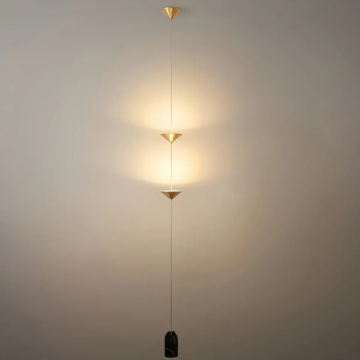 Minimalist Pendant Lamp -- Iron & Marble with Adjustable Height in Black/Gold for Living Room Bedroom - Flindria