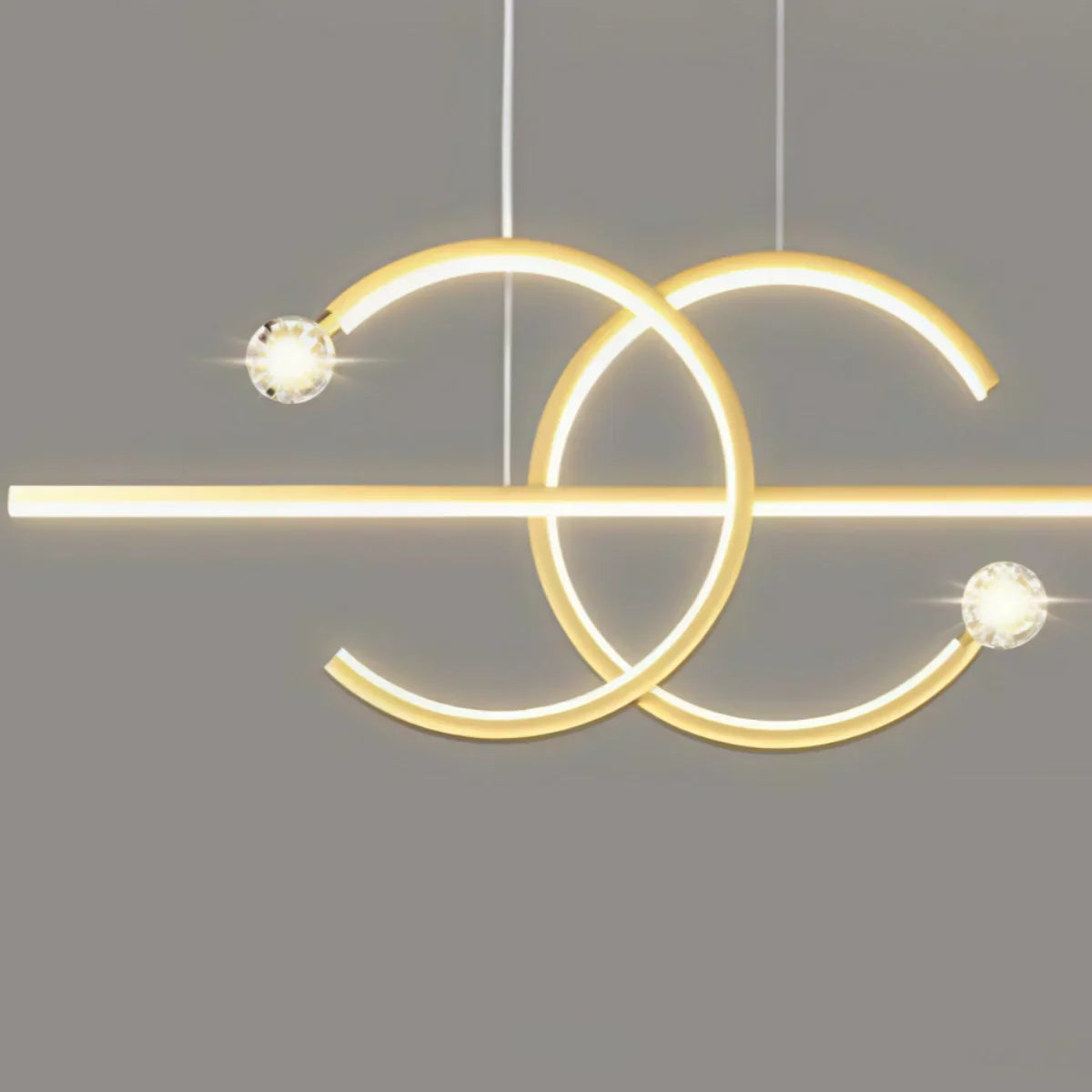 Lámpara colgante de globo moderna - Metal negro/dorado y vidrio para comedor - Flindria