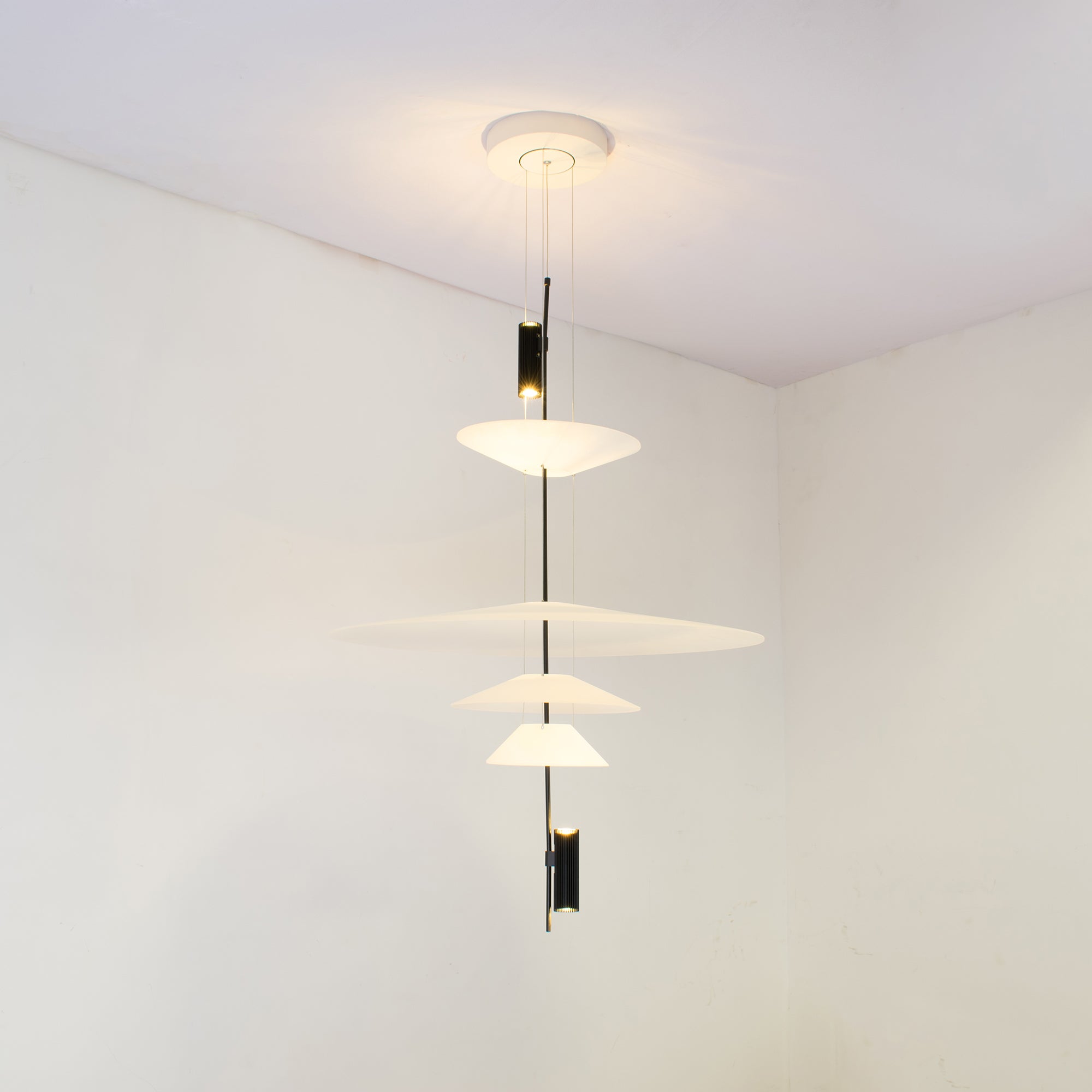 LED Acrylic Chandelier Ceiling Light – Gold Black Finish, 50 or 67 cm Sizes