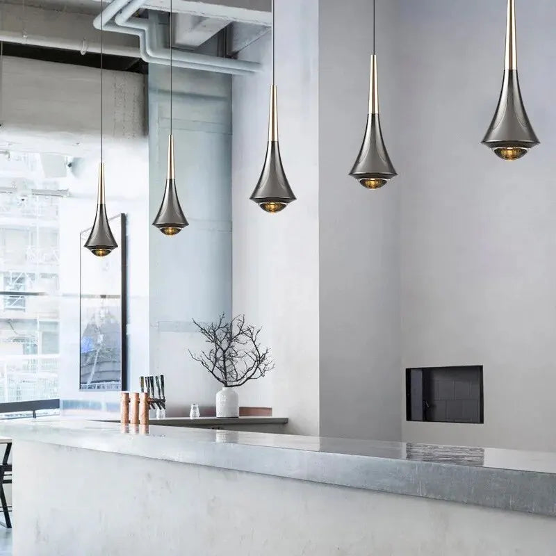 Lyraea Pendant Lamp In Silver Finish For Elegant Interiors