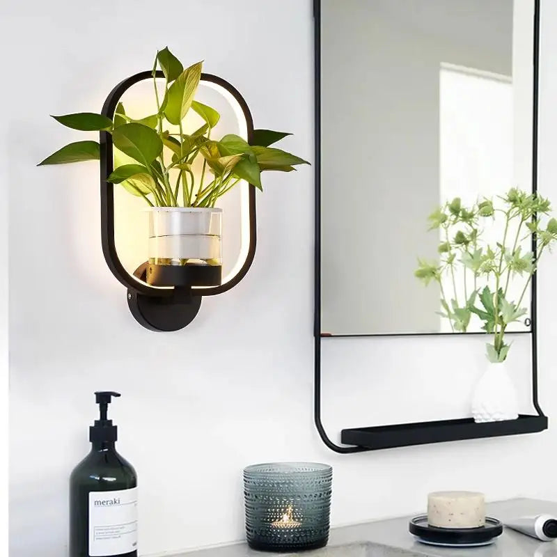 LuminaireSconce væglampe med planteholder - moderne belysningsdekoration