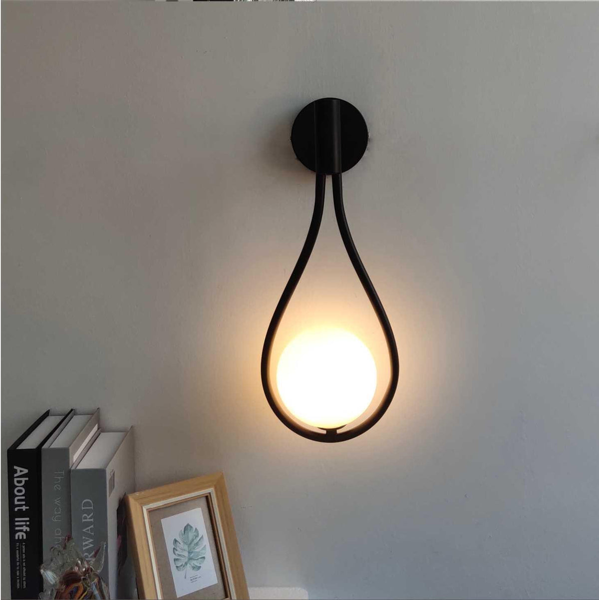 Livi Modern Nordic Wall Light — Minimalist Industrial Design