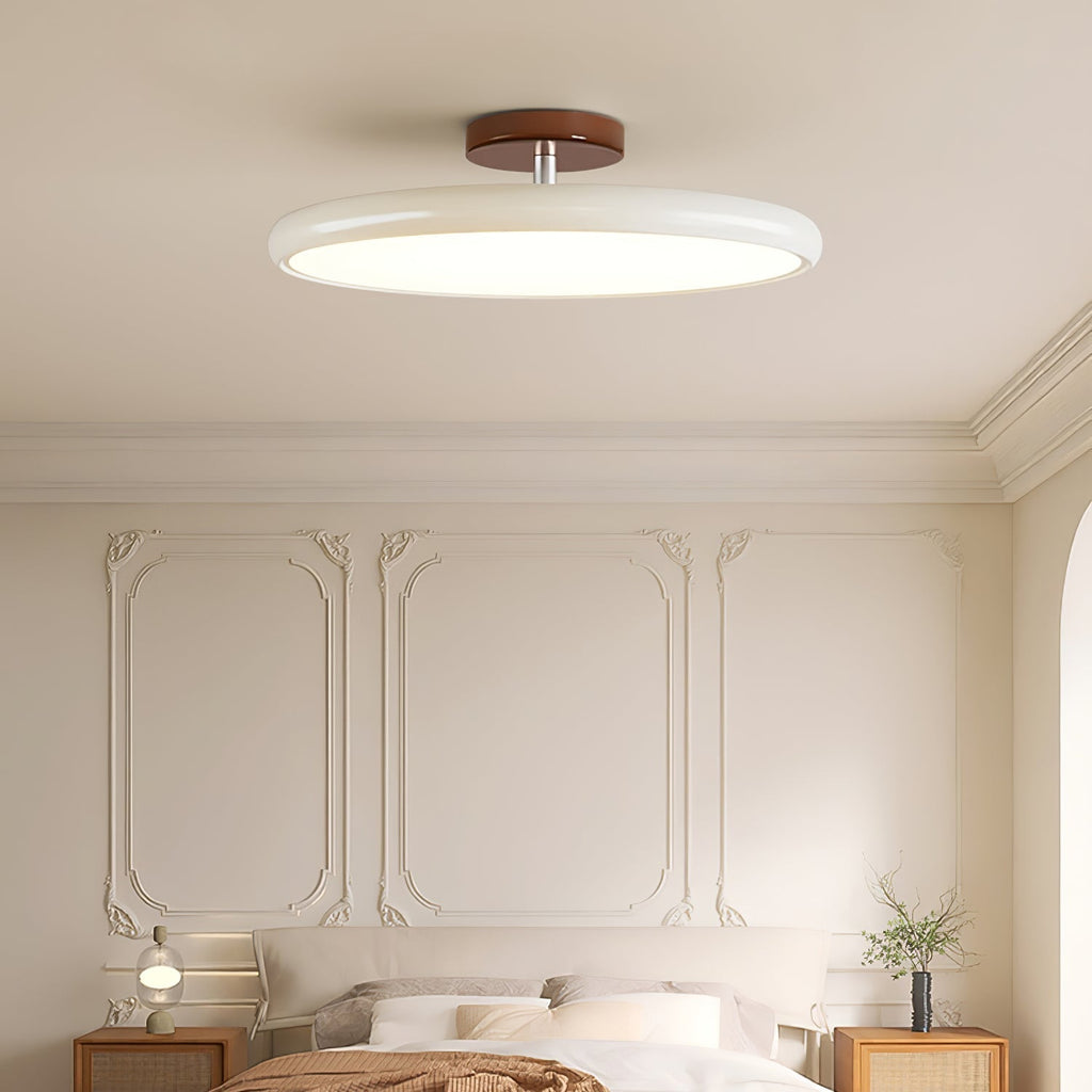 NylaGlow färgstark justerbar taklampa — modern minimalistisk rund armatur
