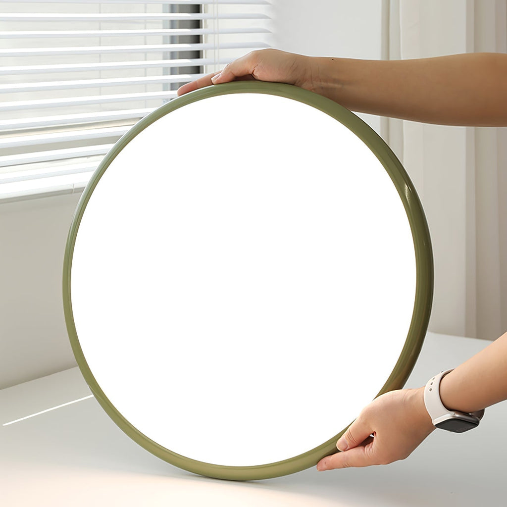NylaGlow färgstark justerbar taklampa — modern minimalistisk rund armatur