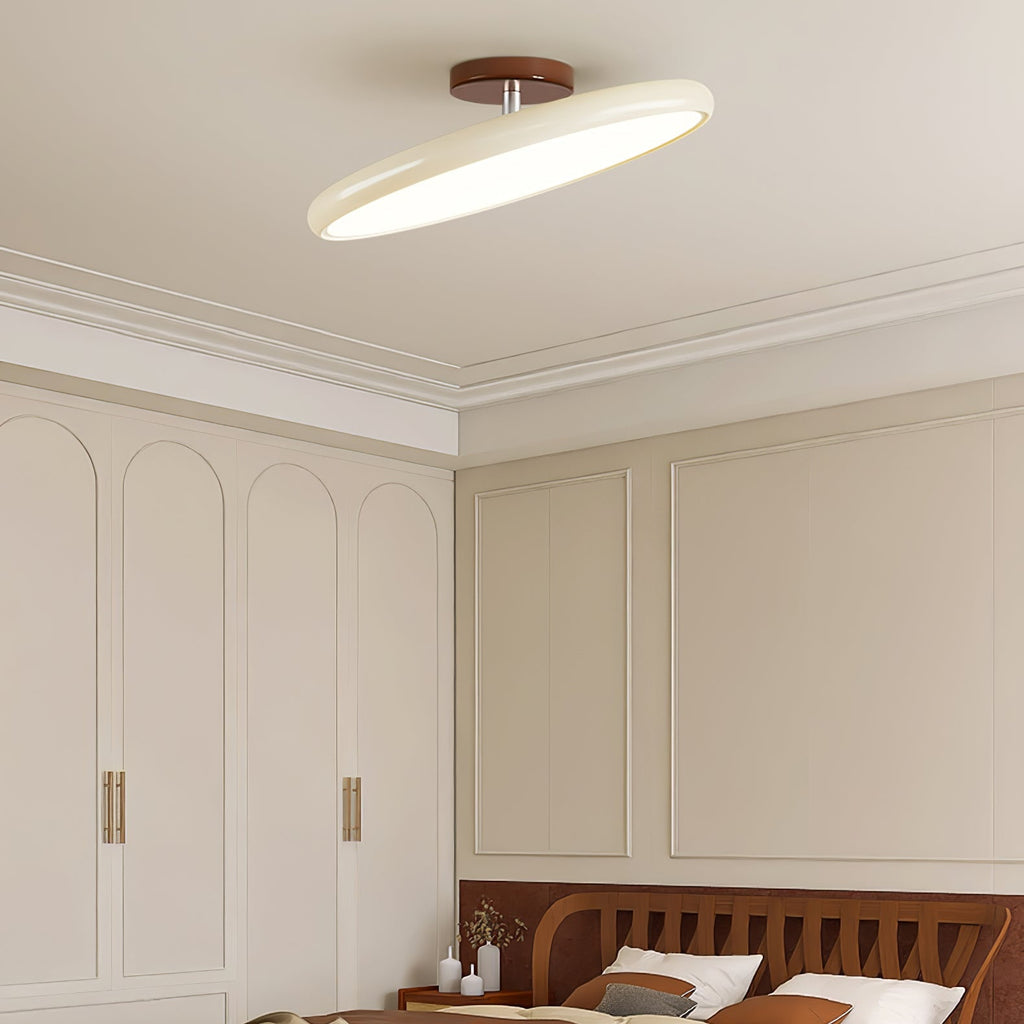 NylaGlow färgstark justerbar taklampa — modern minimalistisk rund armatur