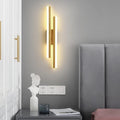 LumiGlow Moderní LED nástěnné svítidlo — Energeticky úsporný, minimalistický design