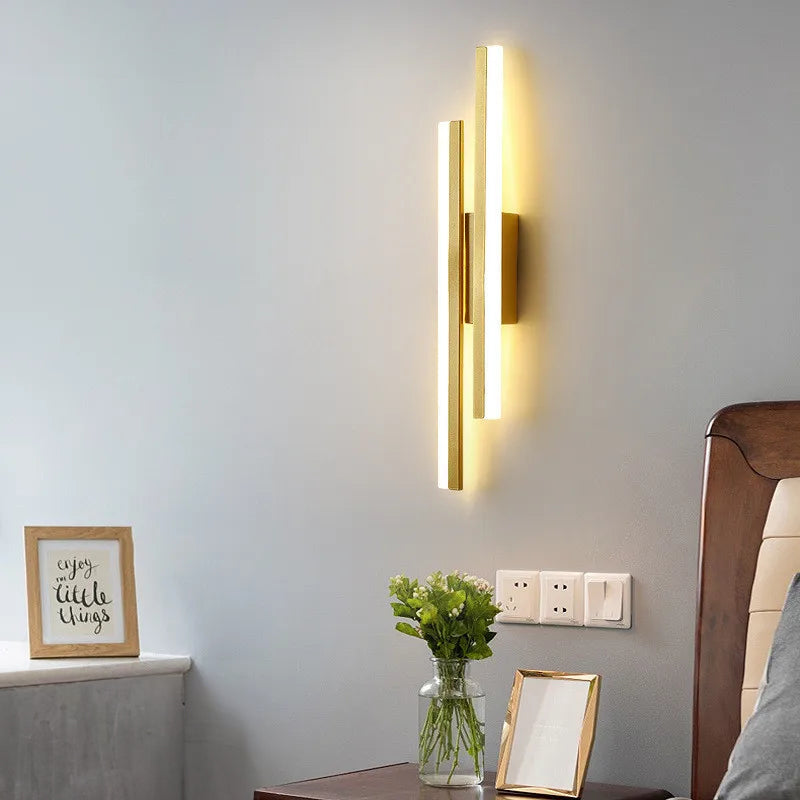 LumiGlow Moderní LED nástěnné svítidlo — Energeticky úsporný, minimalistický design