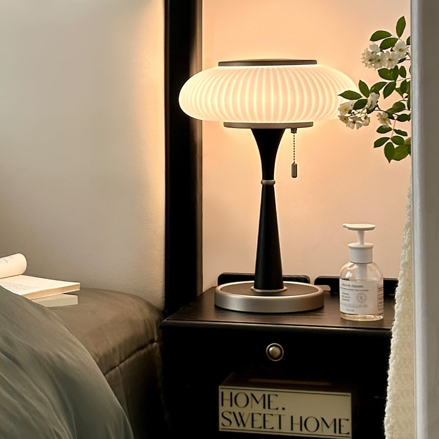 Nivara Table Lamp With Mushroom Shape In Modern Minimalist Look