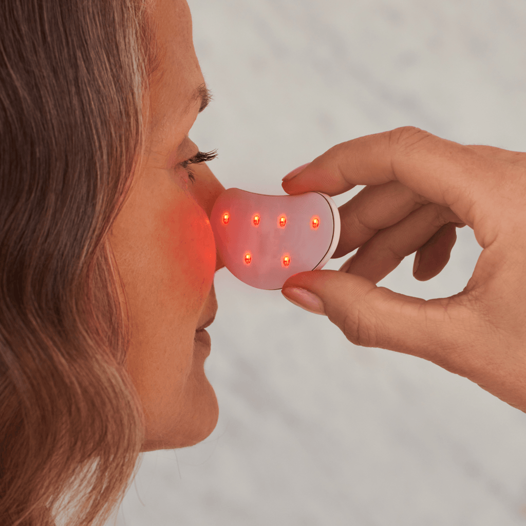 Kit RadianceLift de renovación del contorno de ojos en diez minutos — dispositivo de luz roja de 630 nm y microcorriente