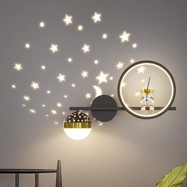 Lampada da parete moderna per bambini LittleBeam - illuminazione giocosa per la cameretta
