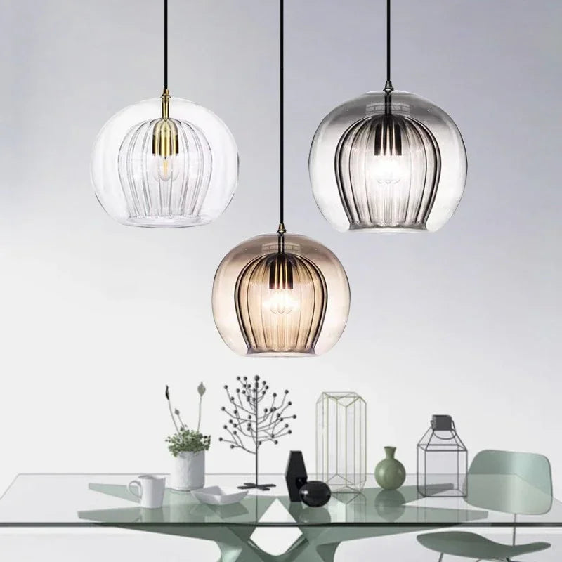 Modern glashänglampa från TimberGlow - nutida belysning