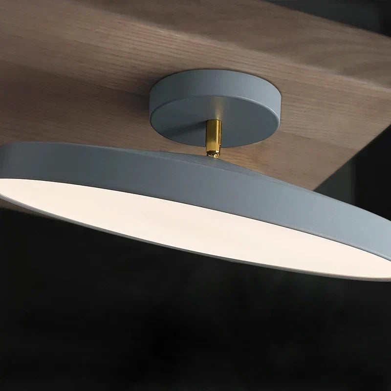 PorchGlo Verandaleuchte — warme Stehlampe, robuste Ausführung