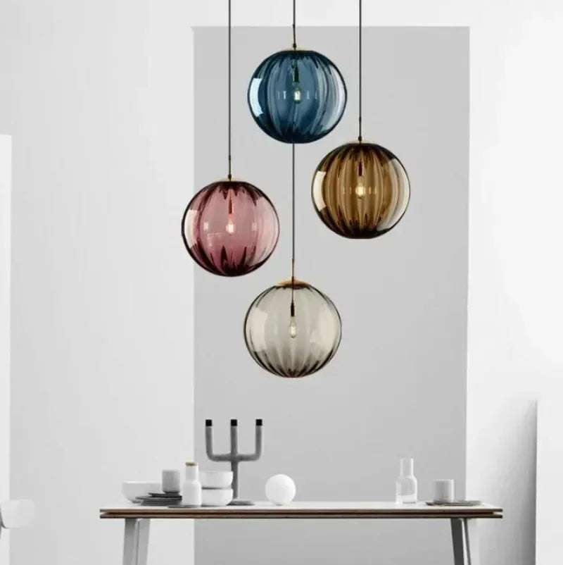 Lampă suspendată modernă LED InfiniBright — luminoasă, eficientă energetic