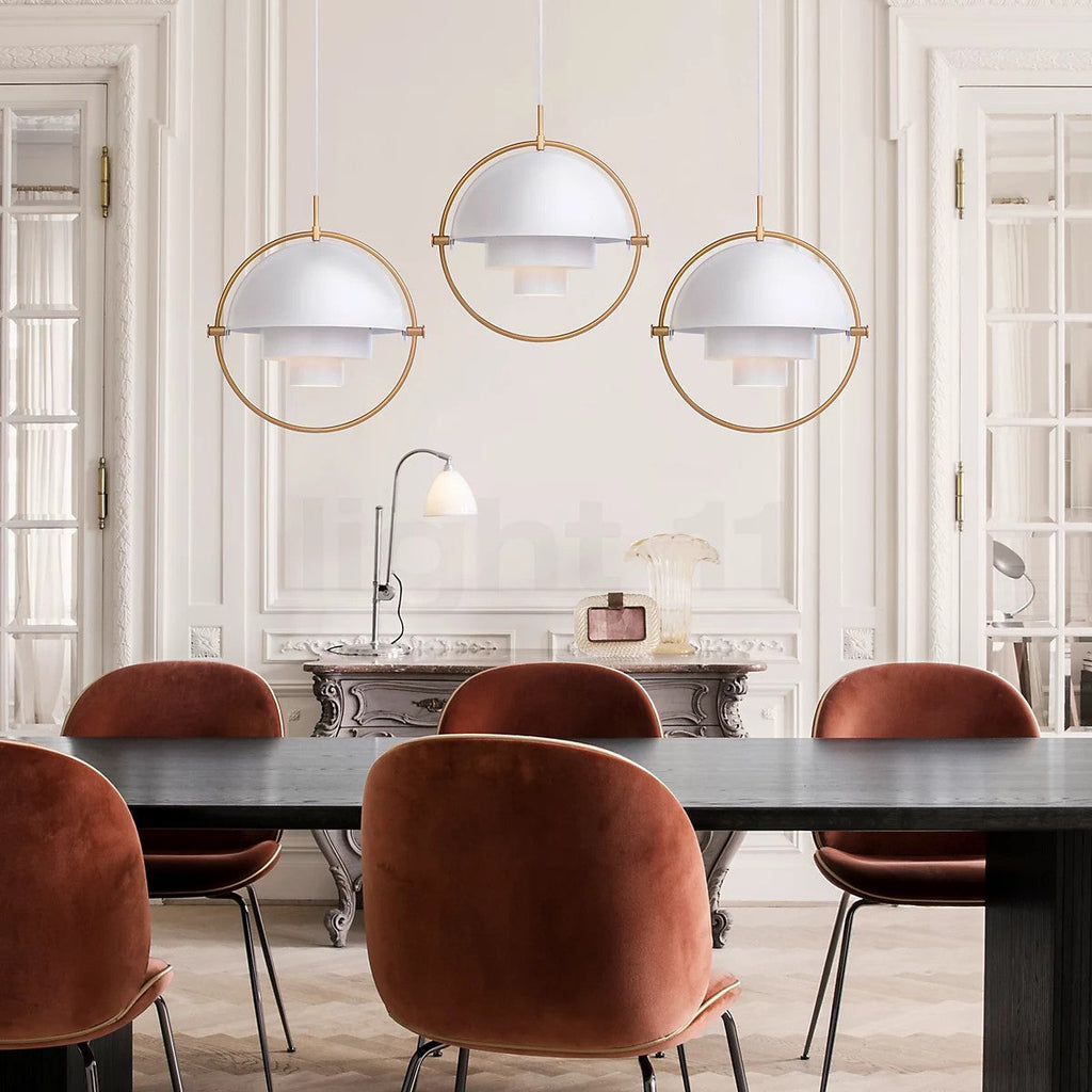 Pendellampa med flera ljuskällor — dansk designlampa i flera lager