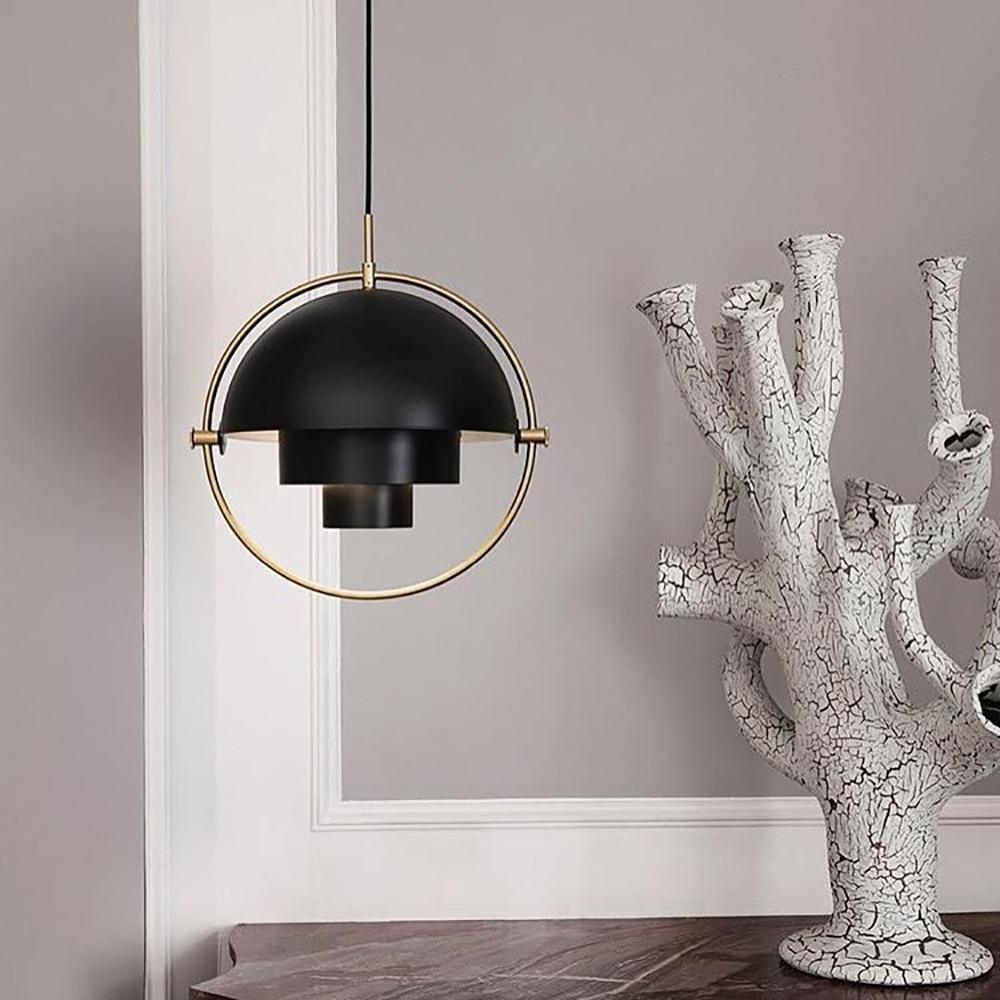 Pendellampa med flera ljuskällor — dansk designlampa i flera lager