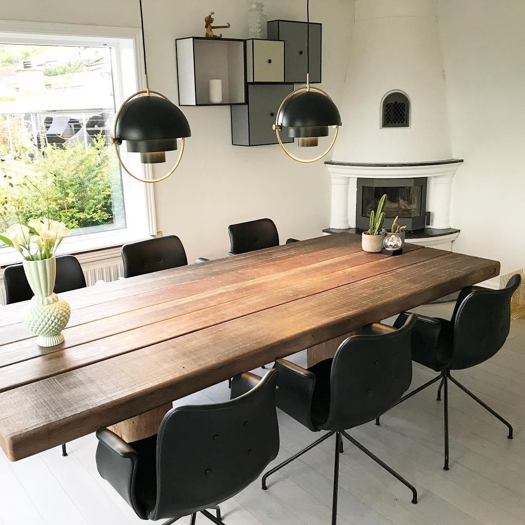 Pendellampa med flera ljuskällor — dansk designlampa i flera lager