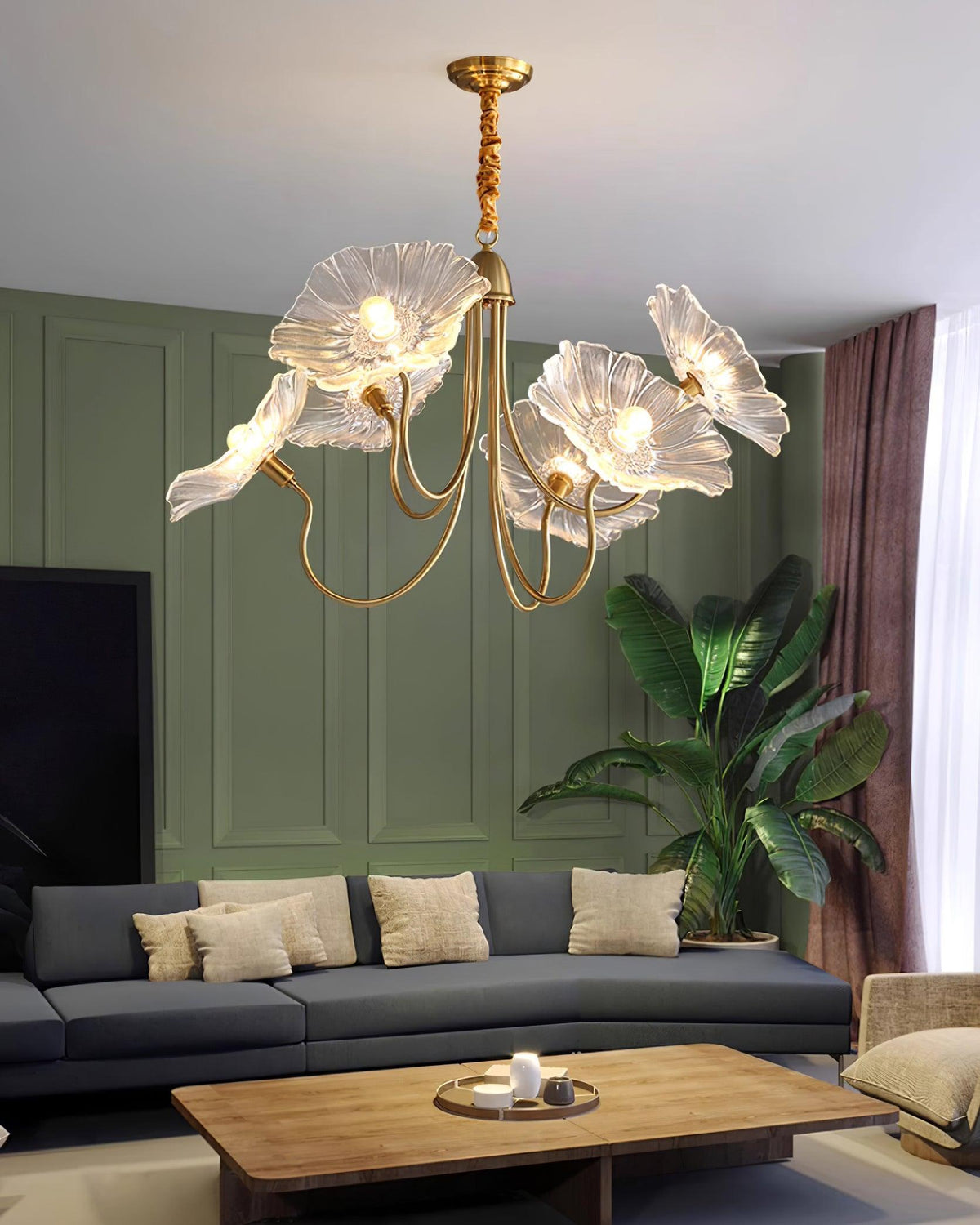 Kronleuchter aus Muranoglas mit Blüten — mattiertes blattförmiges Design