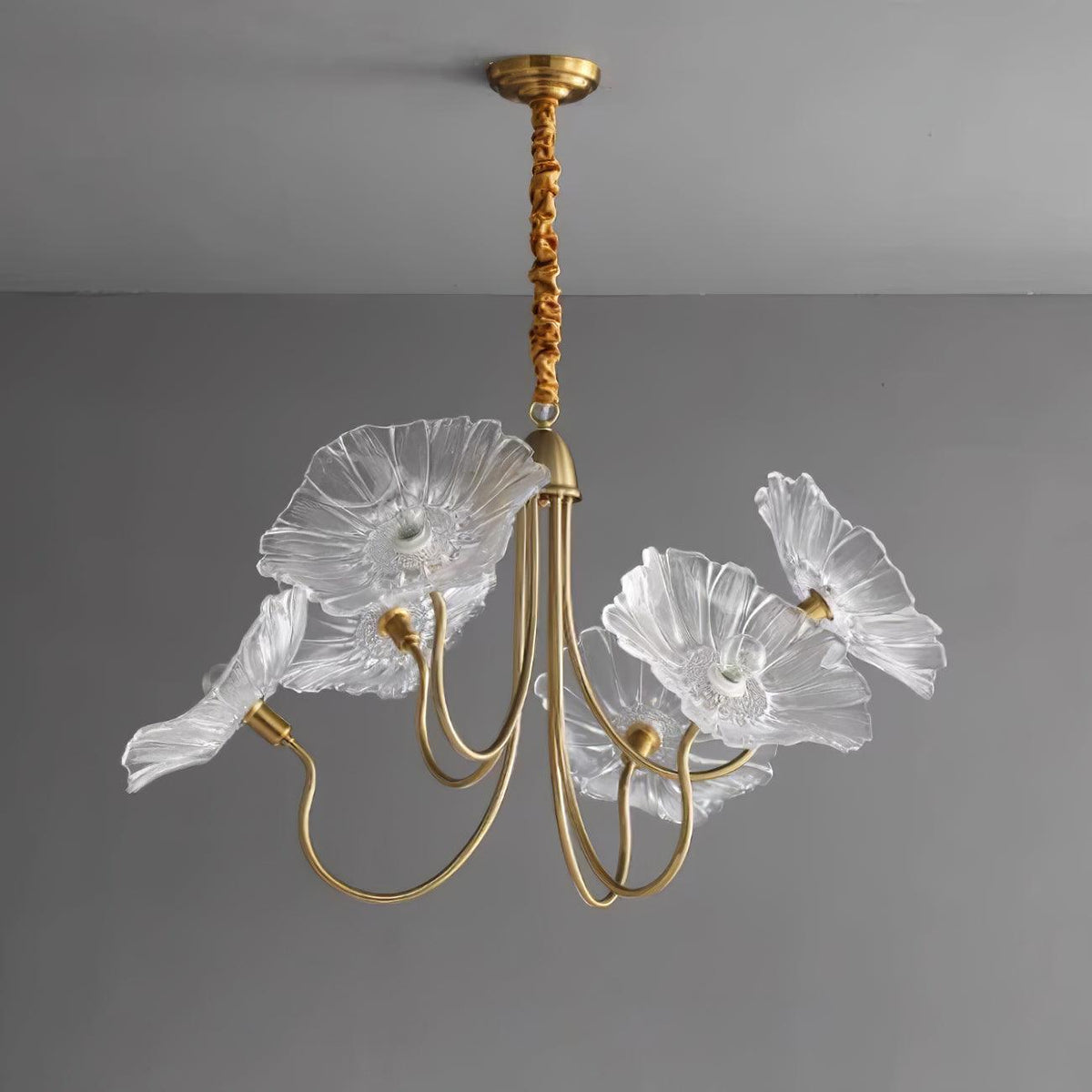 Kronleuchter aus Muranoglas mit Blüten — mattiertes blattförmiges Design