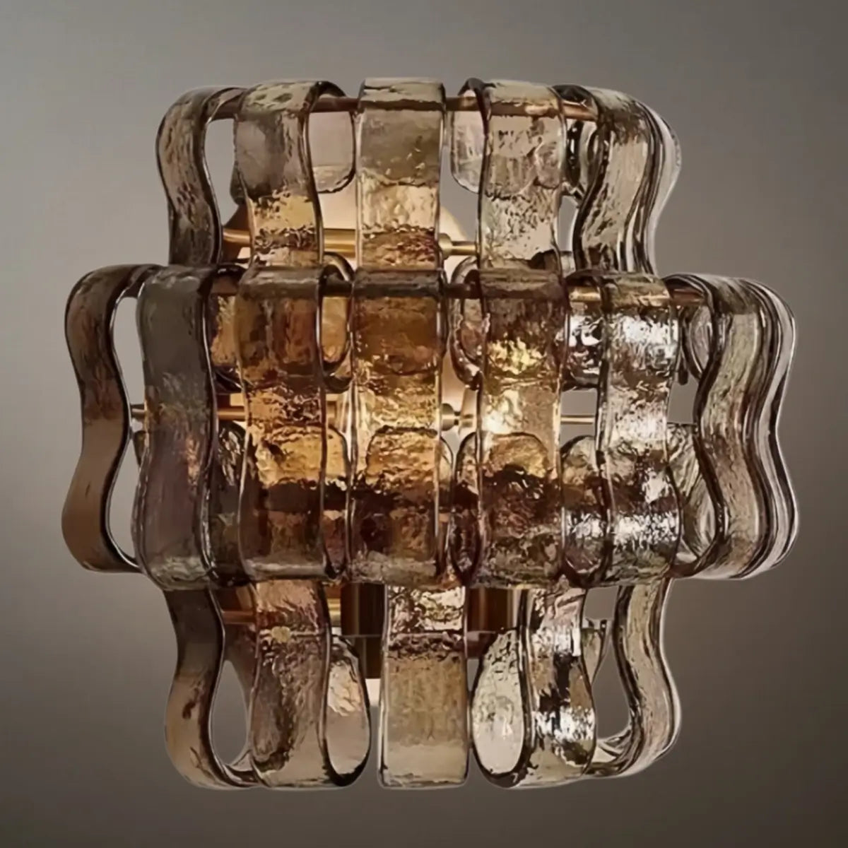 Art Deco Luxury Wall Light– Metal & Glass Antique Brass for Living Room - Flindria