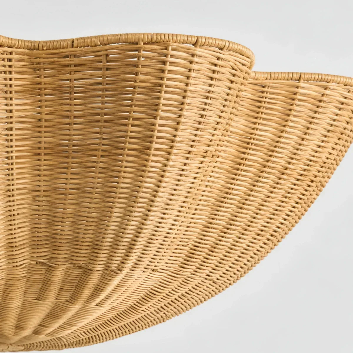 Modern Pendant Light - Scalloped Woven Rattan & Iron for Dining Room - Flindria