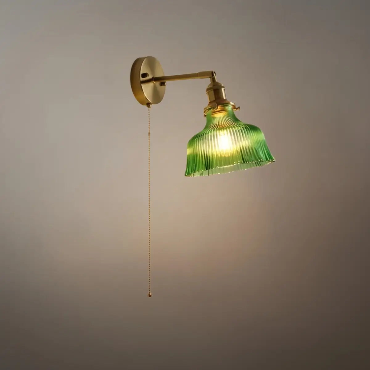 vintage mässingsvägglampa - glasskärm med dragkedja för vardagsrum - Flindria