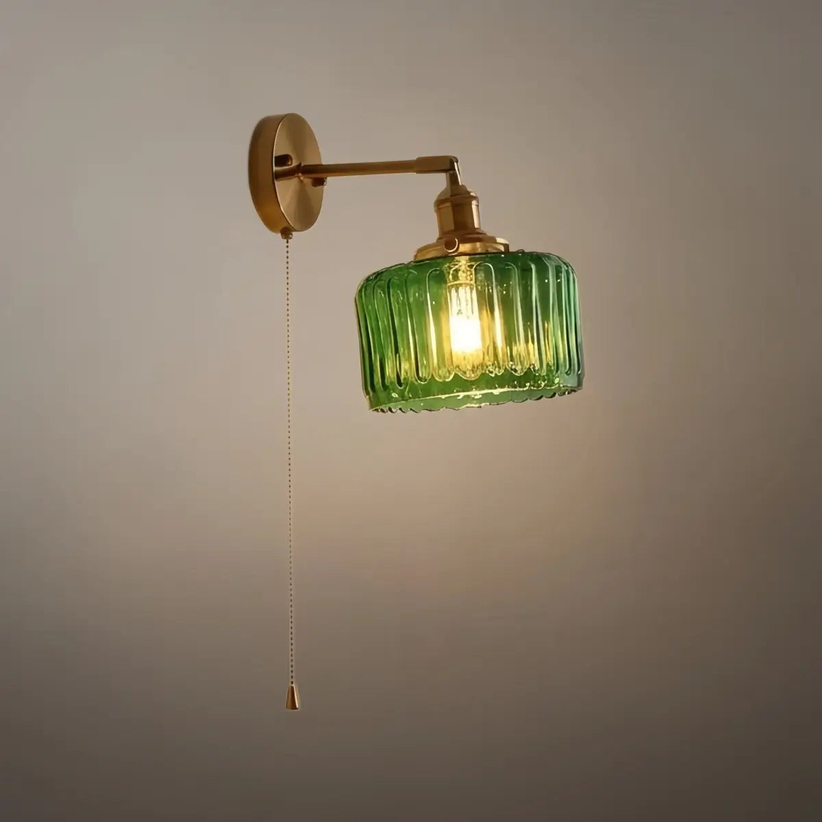 vintage mässingsvägglampa - glasskärm med dragkedja för vardagsrum - Flindria
