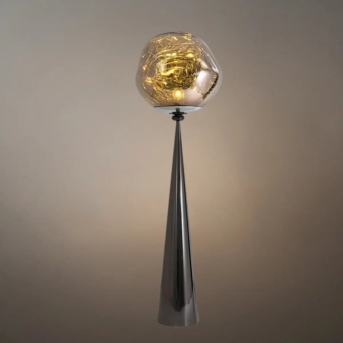 Lampadaire Contemporain – Métal Sphérique Déformé & Acrylique pour Salon - Flindria