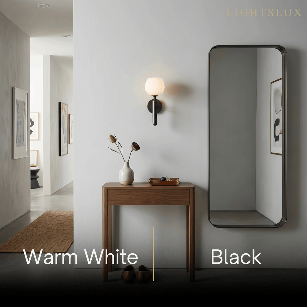 Modern Wall Lamp -- Brass & Alabaster Flowers for Bedroom - Flindria