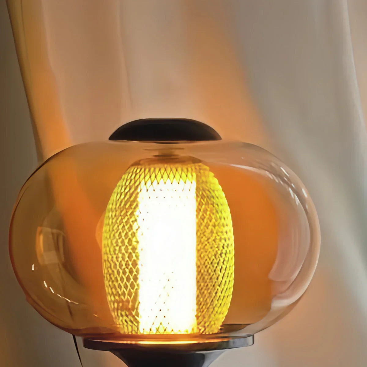 Vintage Table Lamp – Amber Glass & Walnut Wood for Bedroom / Bedside - Flindria