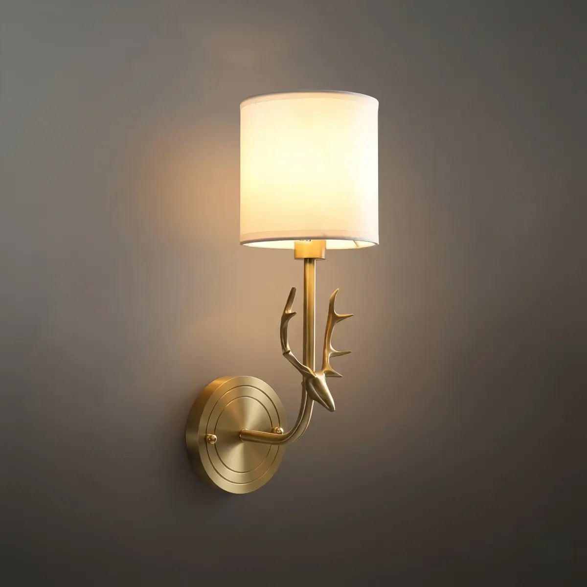 Art Deco Wall Lamp with Linen Shade – Brass/Black for Living Room/Bedroom - Flindria