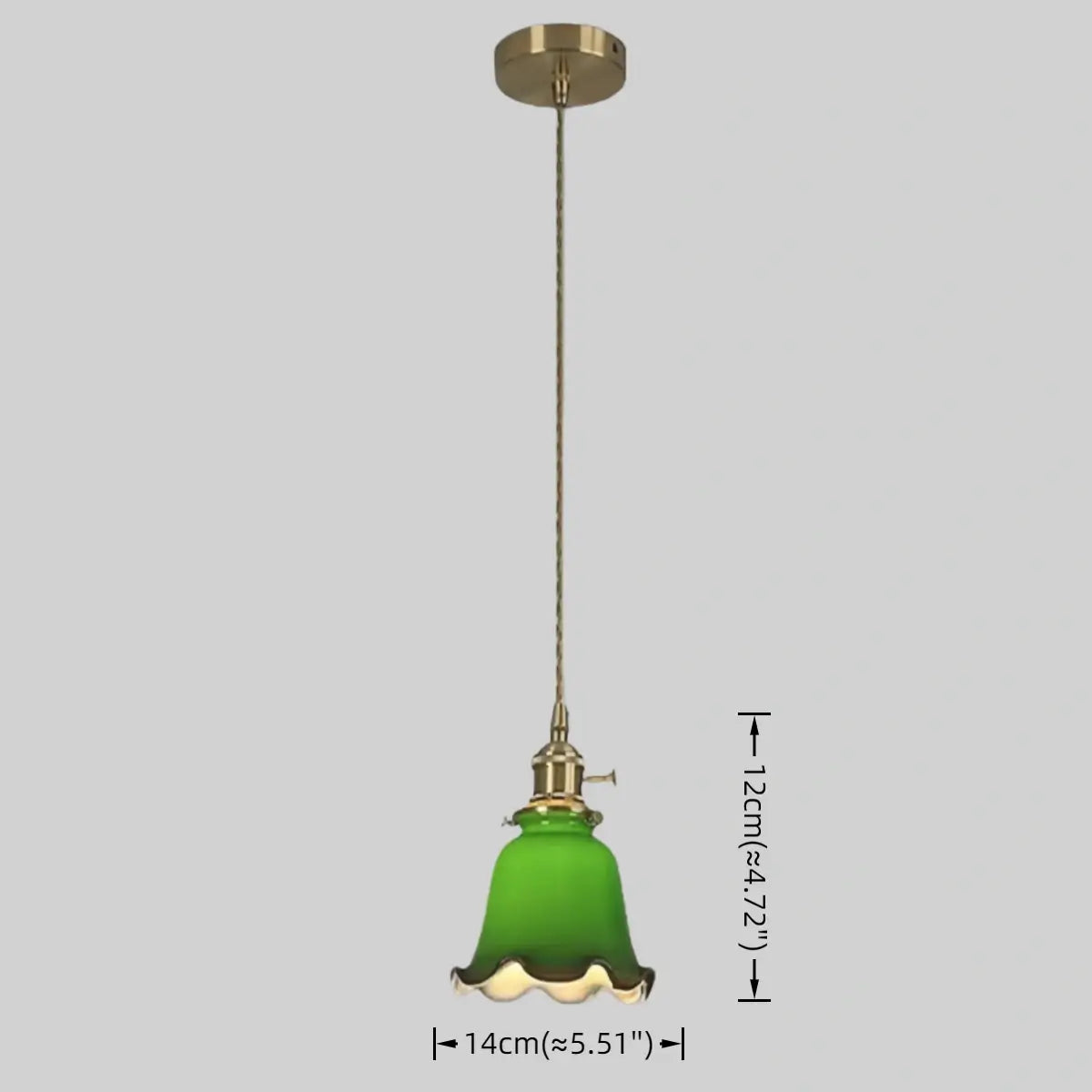 ヴィンテージグリーングラスペンダントライト -- 真鍮アクセント ダイニングルーム・レストラン用 - Flindria