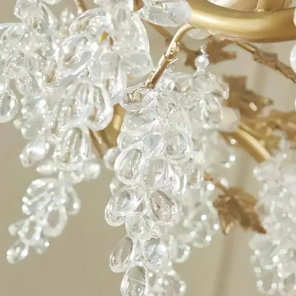 Lujoso candelabro de cristal – Rama de latón dorado con uvas para sala de estar/comedor - Flindria