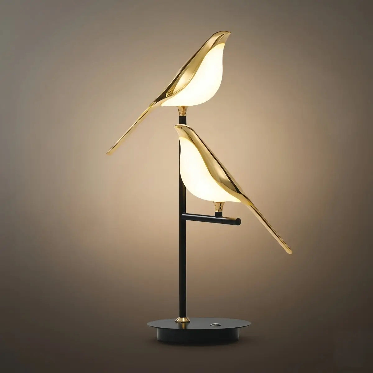 Moderne akryl fuglebordlampe -- justerbar sort & guld til soveværelse og stue - Flindria