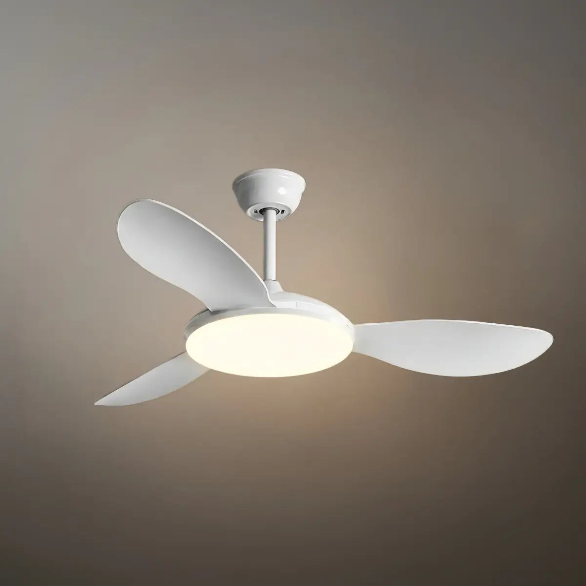 Modern Ceiling Fan Light — Integrated LED for Living Room, Bedroom, Kitchen - Flindria
