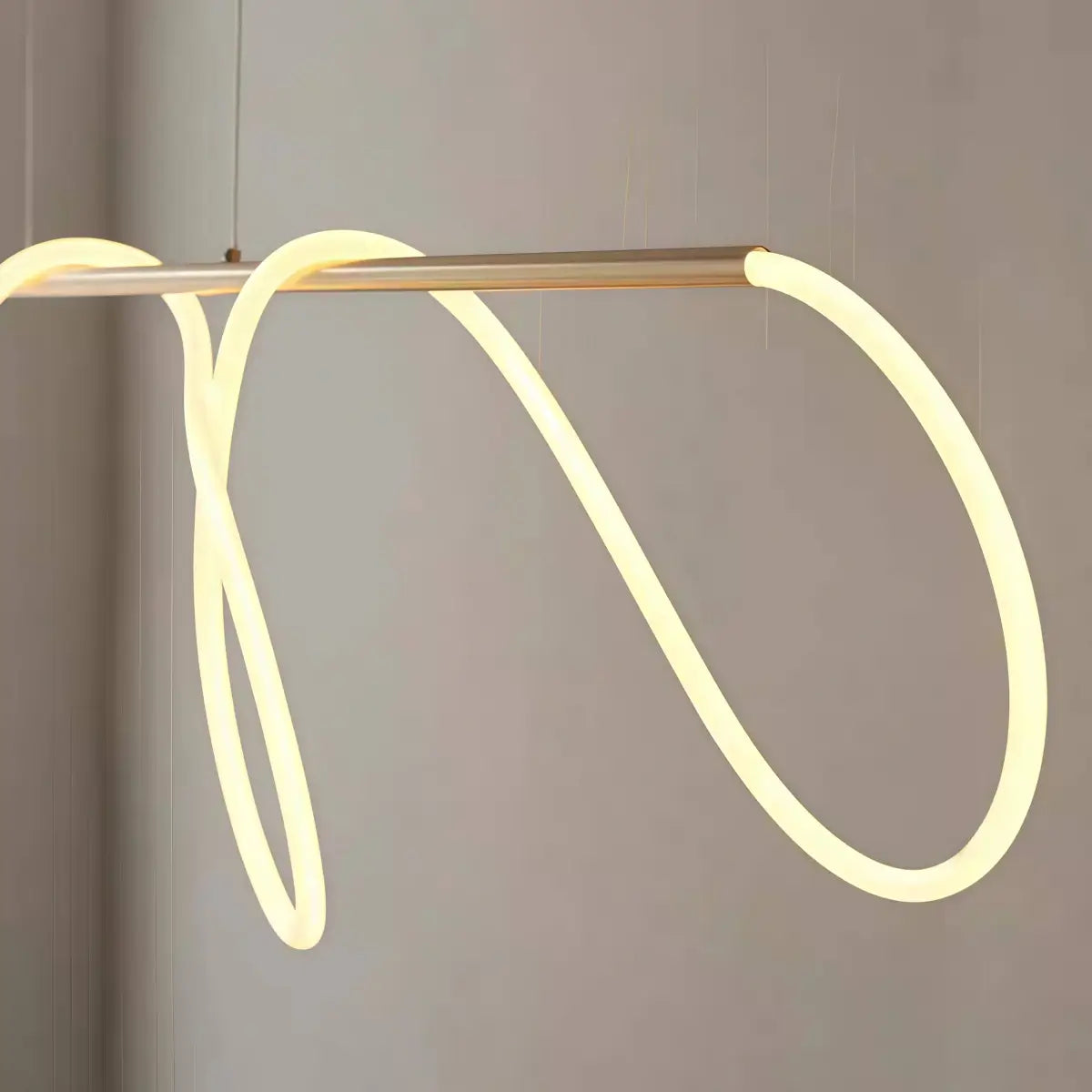 Minimalist Linear Chandelier – Brass Rope Gold/Black for Dining Room / Bathroom - Flindria