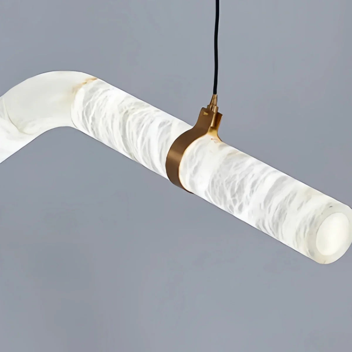 Contemporary Curved Alabaster Pendant Light -- White for Dining Room Living Room - Flindria