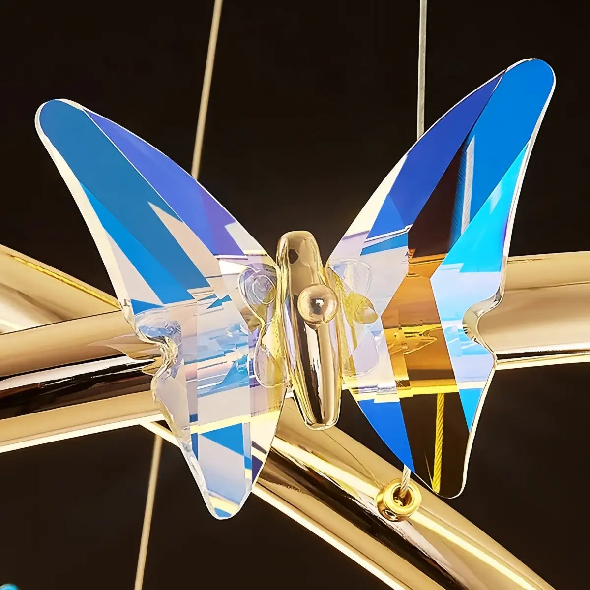 Modern Circular Chandelier – Gold Metal Butterfly Accents for Living Room / Foyer - Flindria