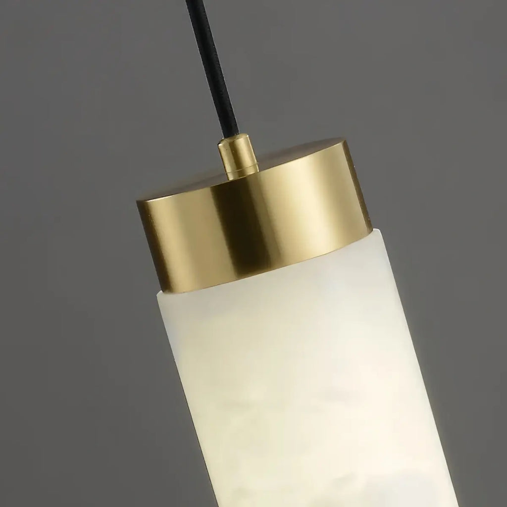 Alabaster Pendant Light – Brass & White for Dining Room, Living Room, Bedroom - Flindria