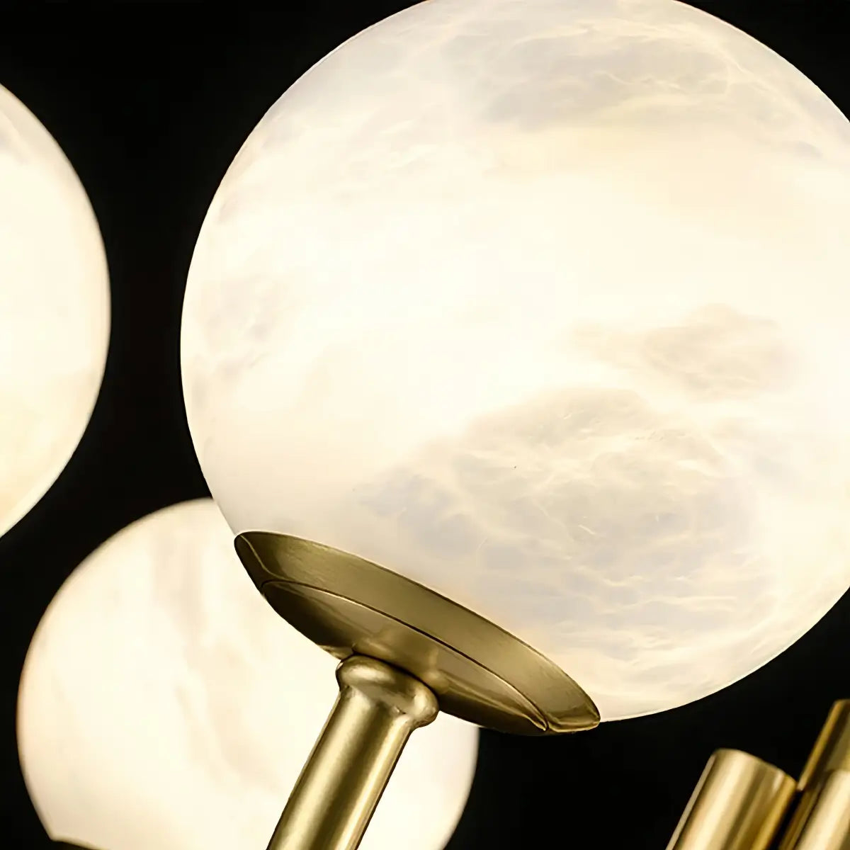 Modern Minimalist Globe Chandelier – Brass Alabaster White for Dining Room, Living Room, Bedroom - Flindria