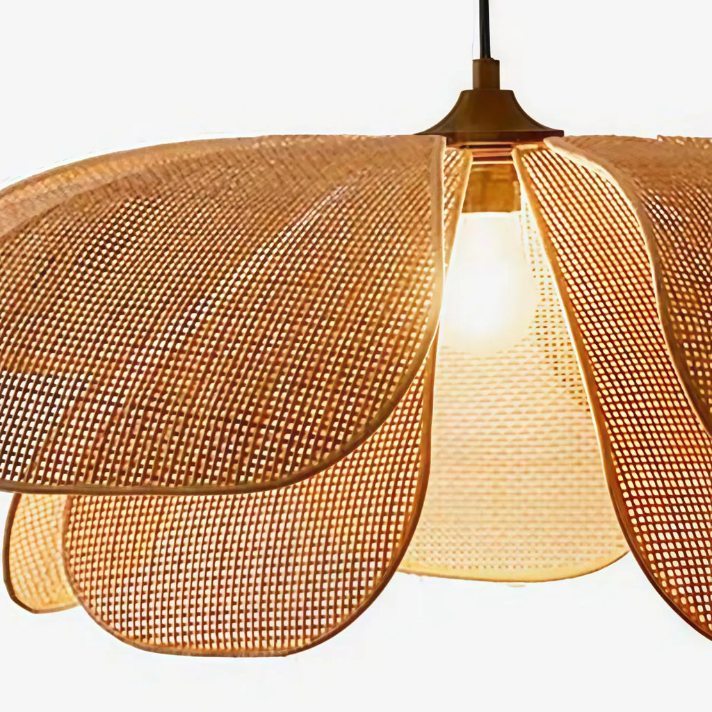 Natural Rattan Pendant Light – Petal Shaped Woven Fixture for Dining Room Living Room Bedroom - Flindria