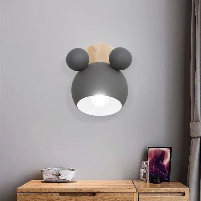 MickeyGlo vägglampa med Musse Pigg - lekfull belysning med en tecknad figur