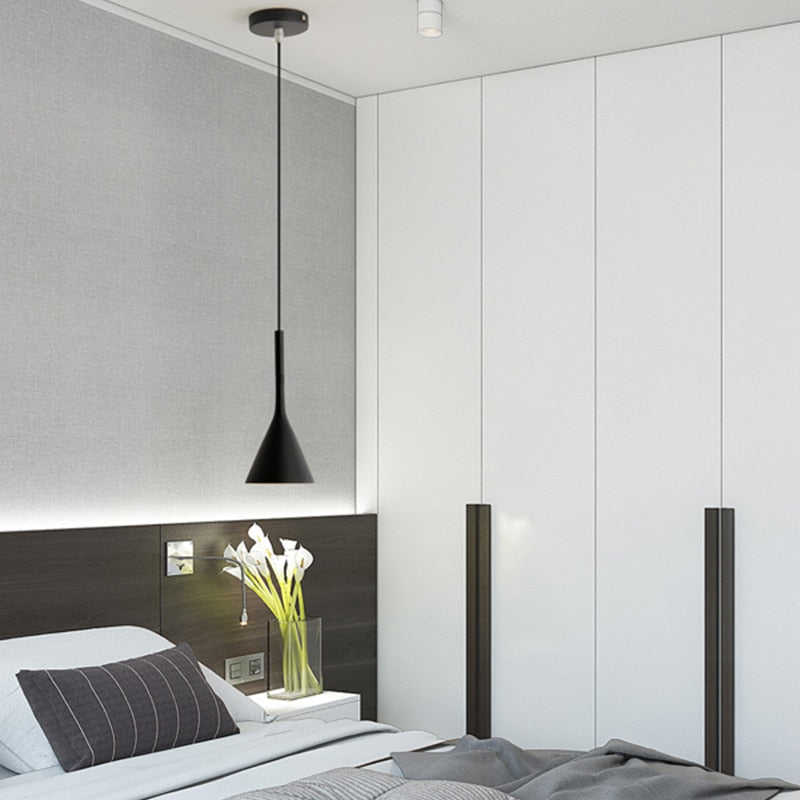 LumaNord – moderní hliněné závěsné svítidlo — minimalistický stropní design