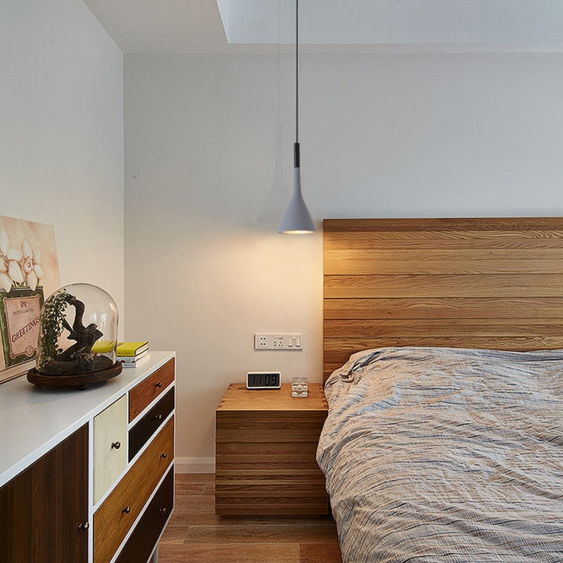 LumaNord – moderní hliněné závěsné svítidlo — minimalistický stropní design