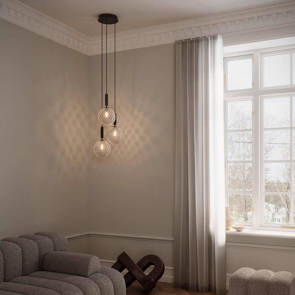 Etara Pendelleuchte mit klarem Glas für Esszimmertische im Alltag