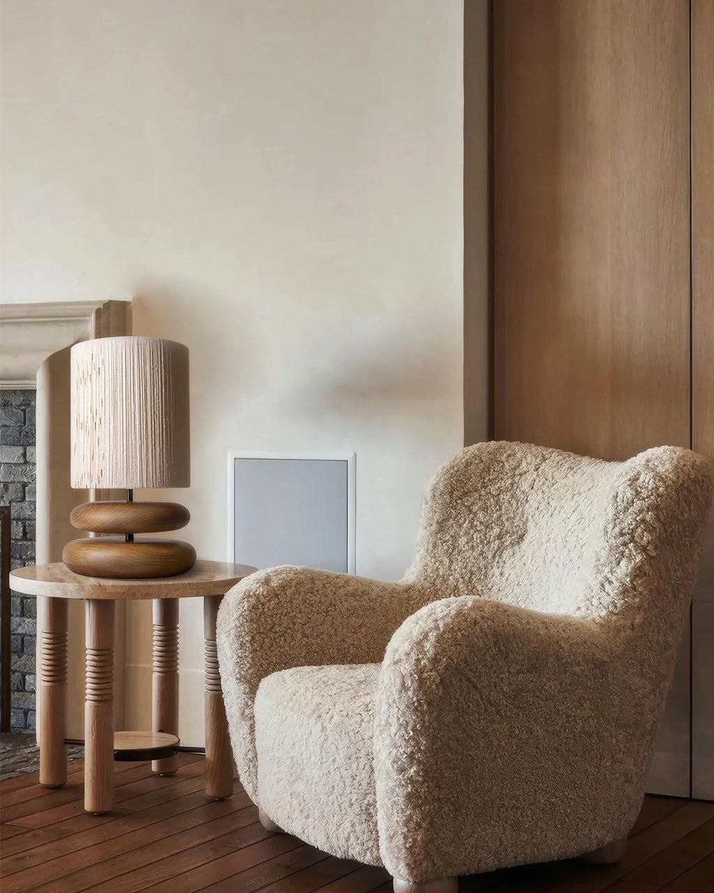 SylvaLume Tranquil Lamp With Wooden Base And LED Compatibility