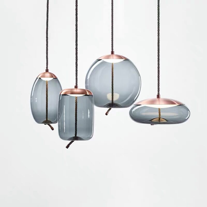 Eloria Pendelleuchte mit Seilakzent in Roségold-Finish für moderne Räume