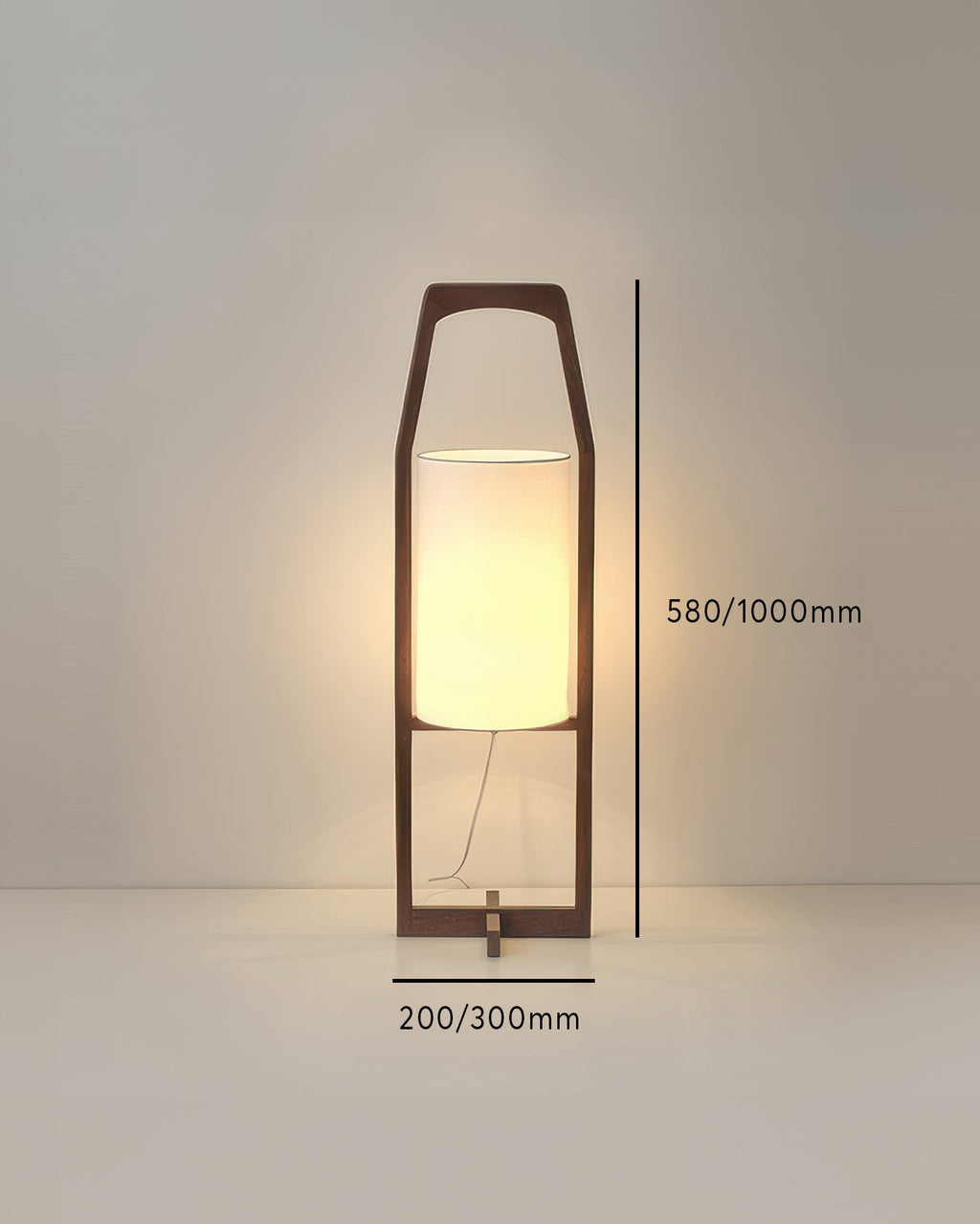 Japansk golvlampa i trä — retrodesign med wabi-sabi och zen