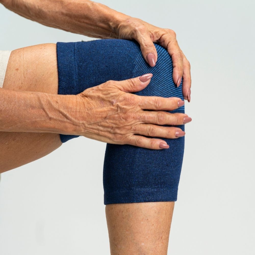 Bamboo Compression Knee Sleeve — Lightweight, Breathable Fit