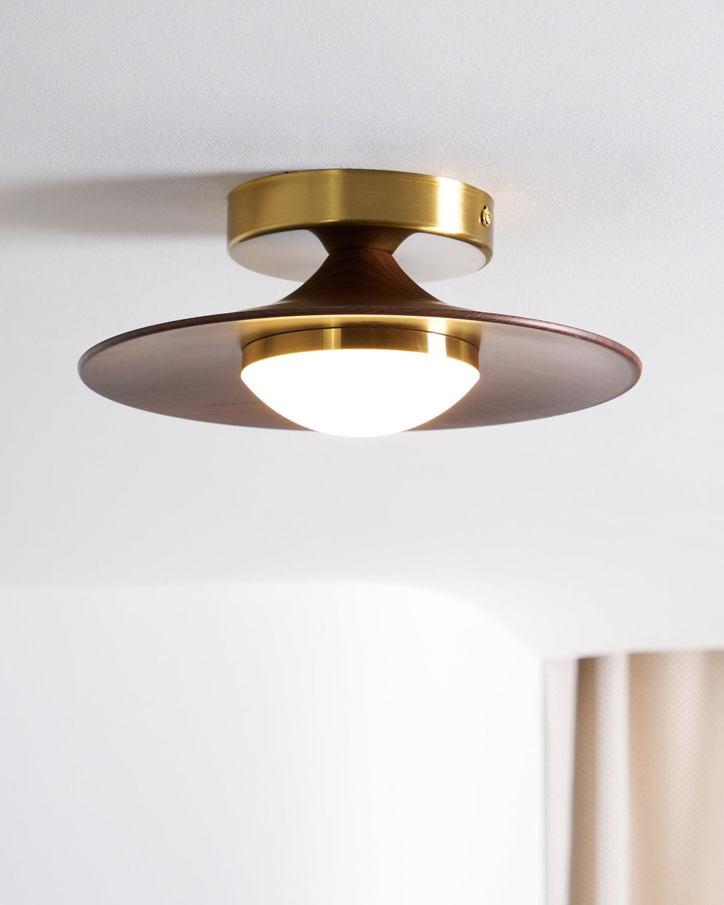 Round LED Ceiling Light — Wood-Look Finish, Gold Frame, 24cm